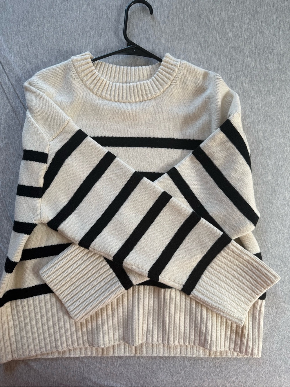 H&M Cream and Black Striped Crewneck Sweater